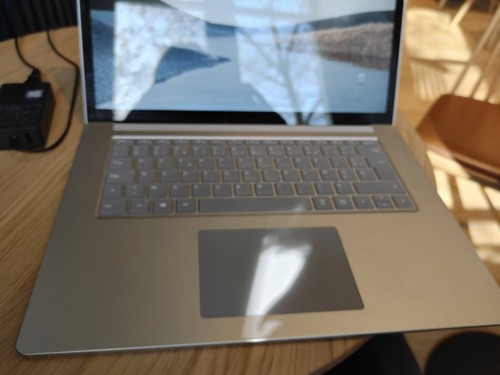 Portable microsoft surface - pc,